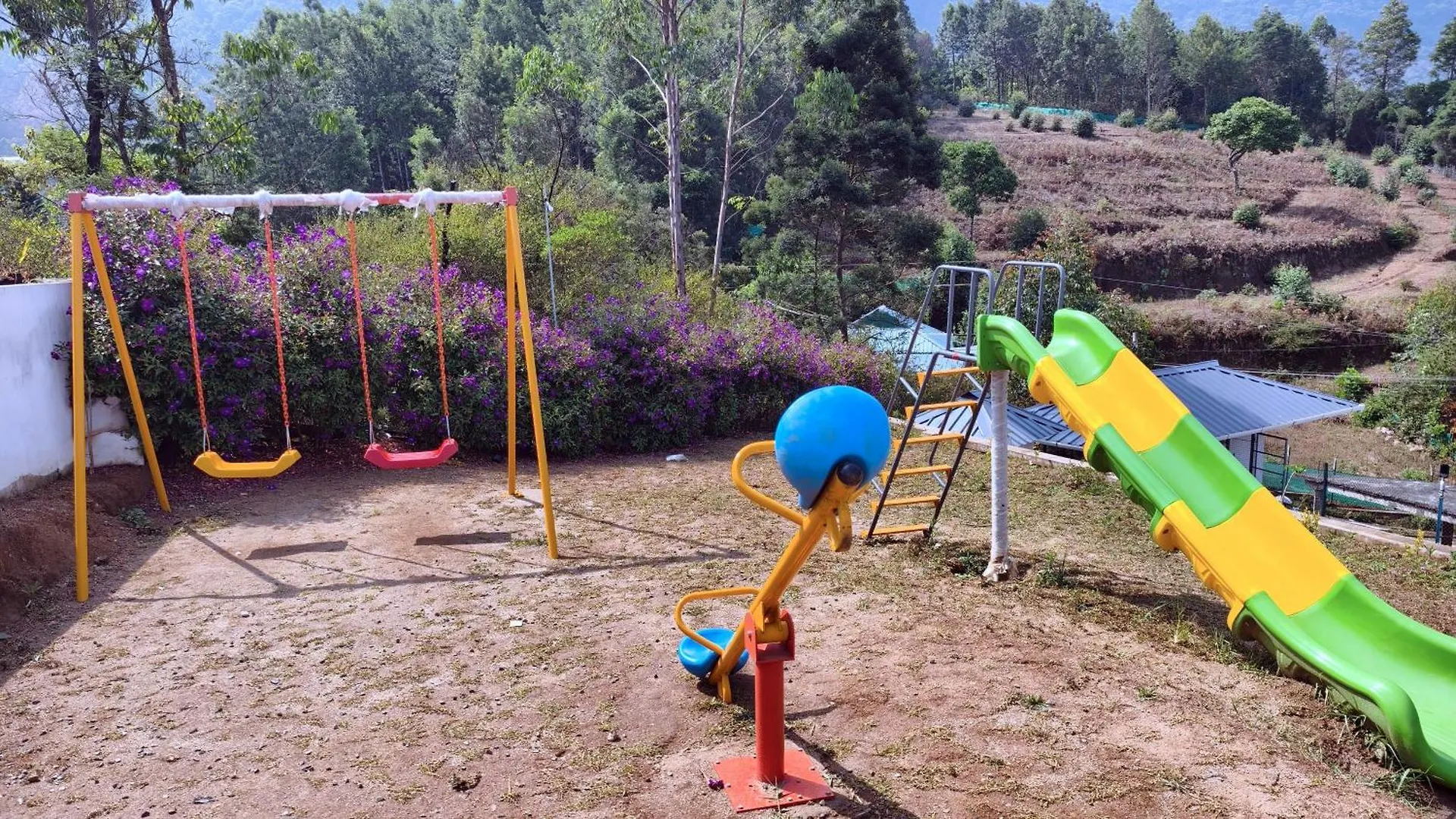 Moon Wings Mountain Resort, Kanthalloor India