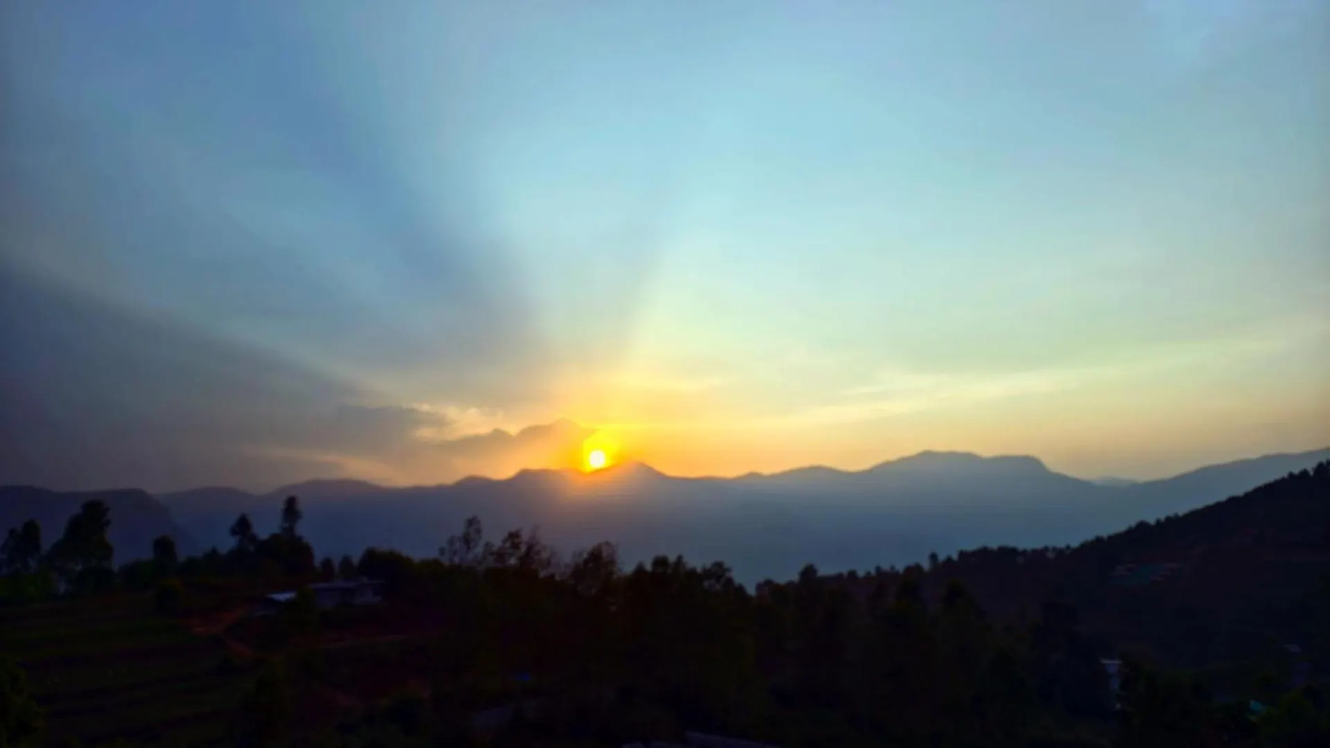 Hotel Moon Wings Mountain Resort, Kanthalloor India